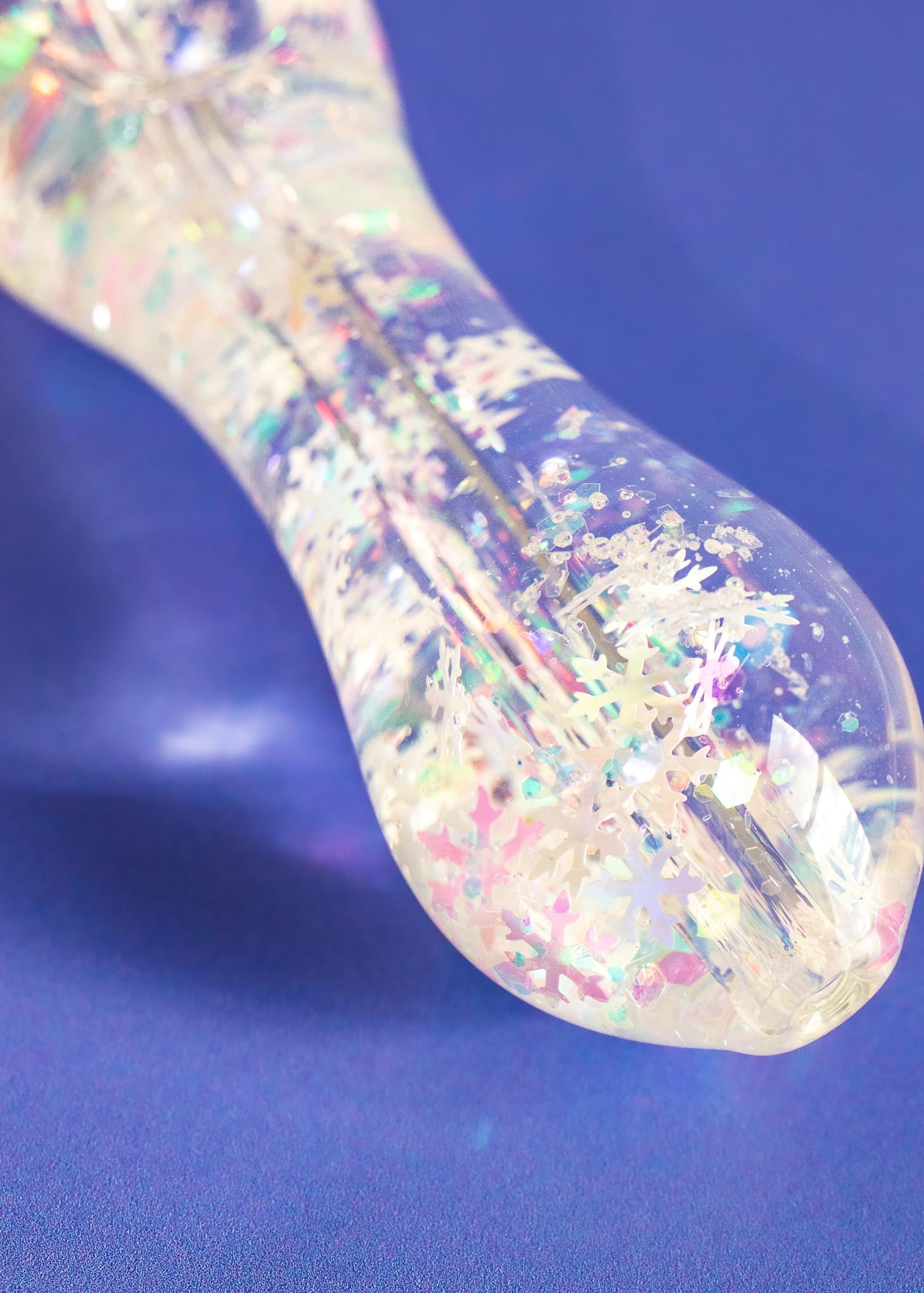 SNOWFLAKE GLITTER PIPE