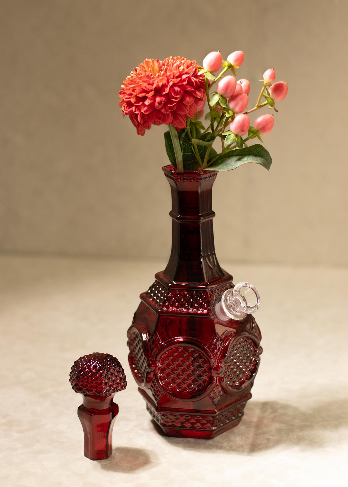 RUBY RED DECANTER BONG