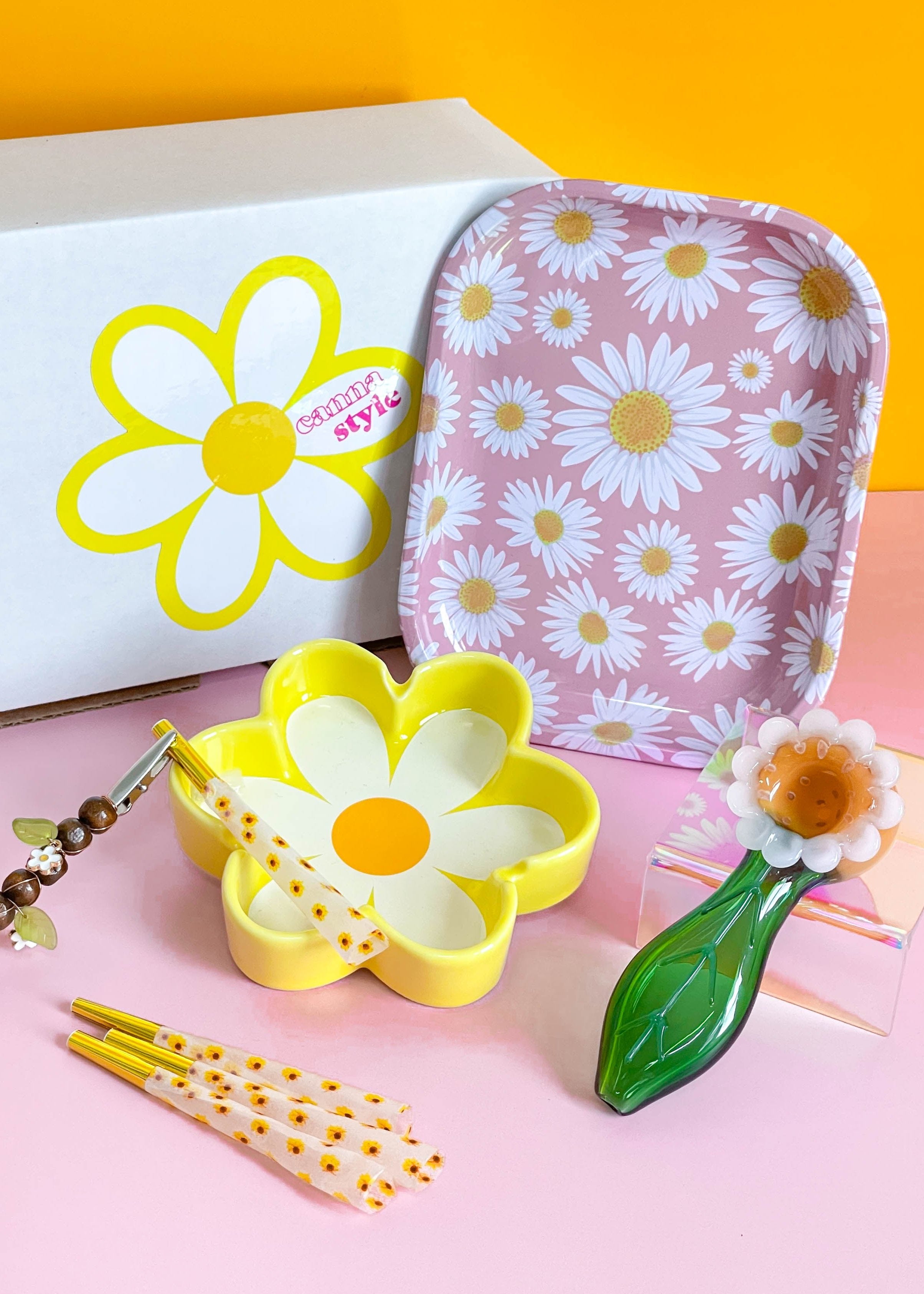 DAISY SMOKING ACCESSORIES