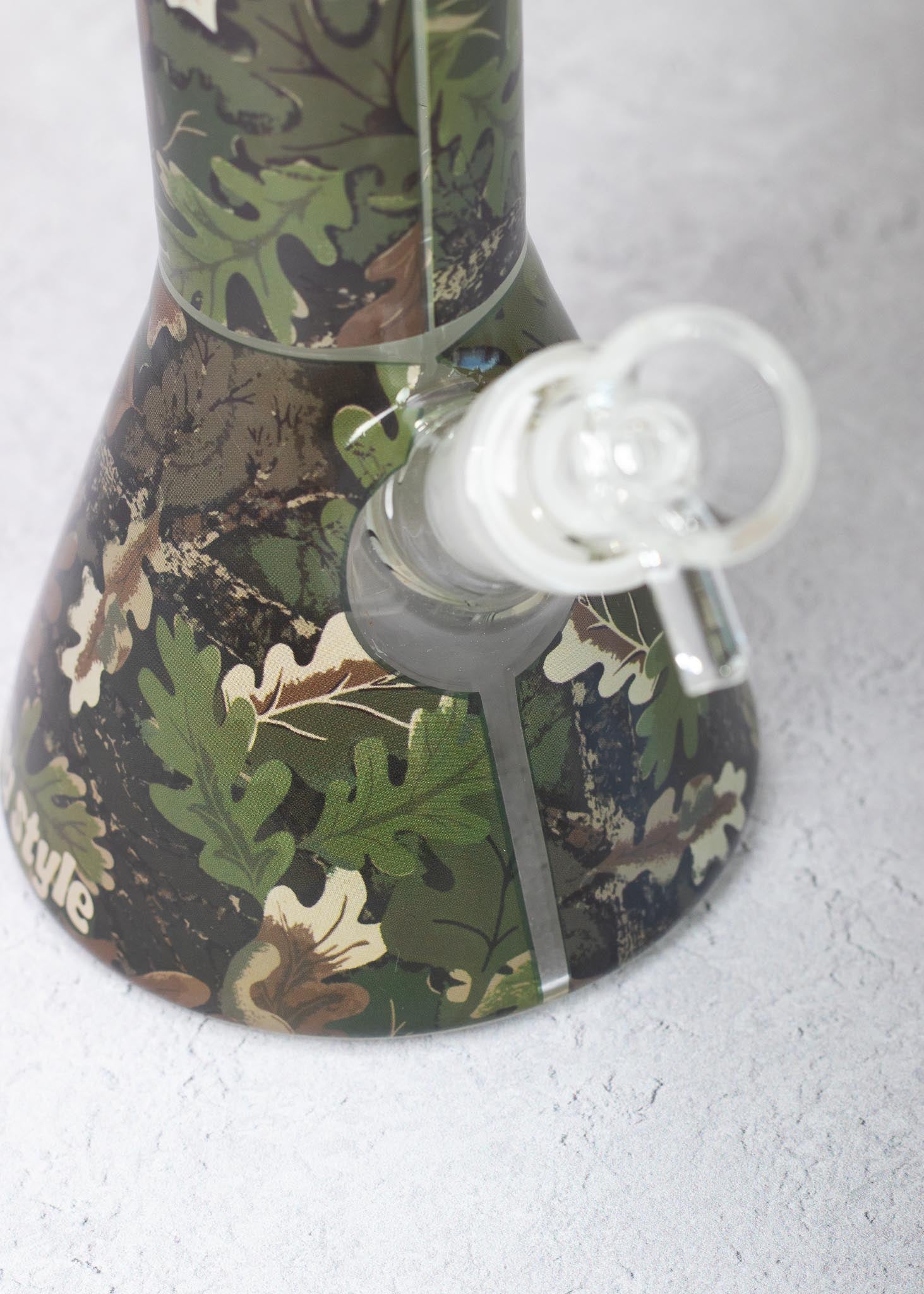 camo bong