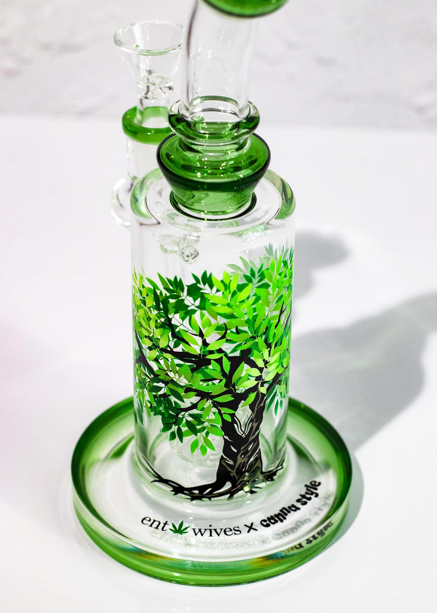 TREE BONG (Entwives x Cannastyle)