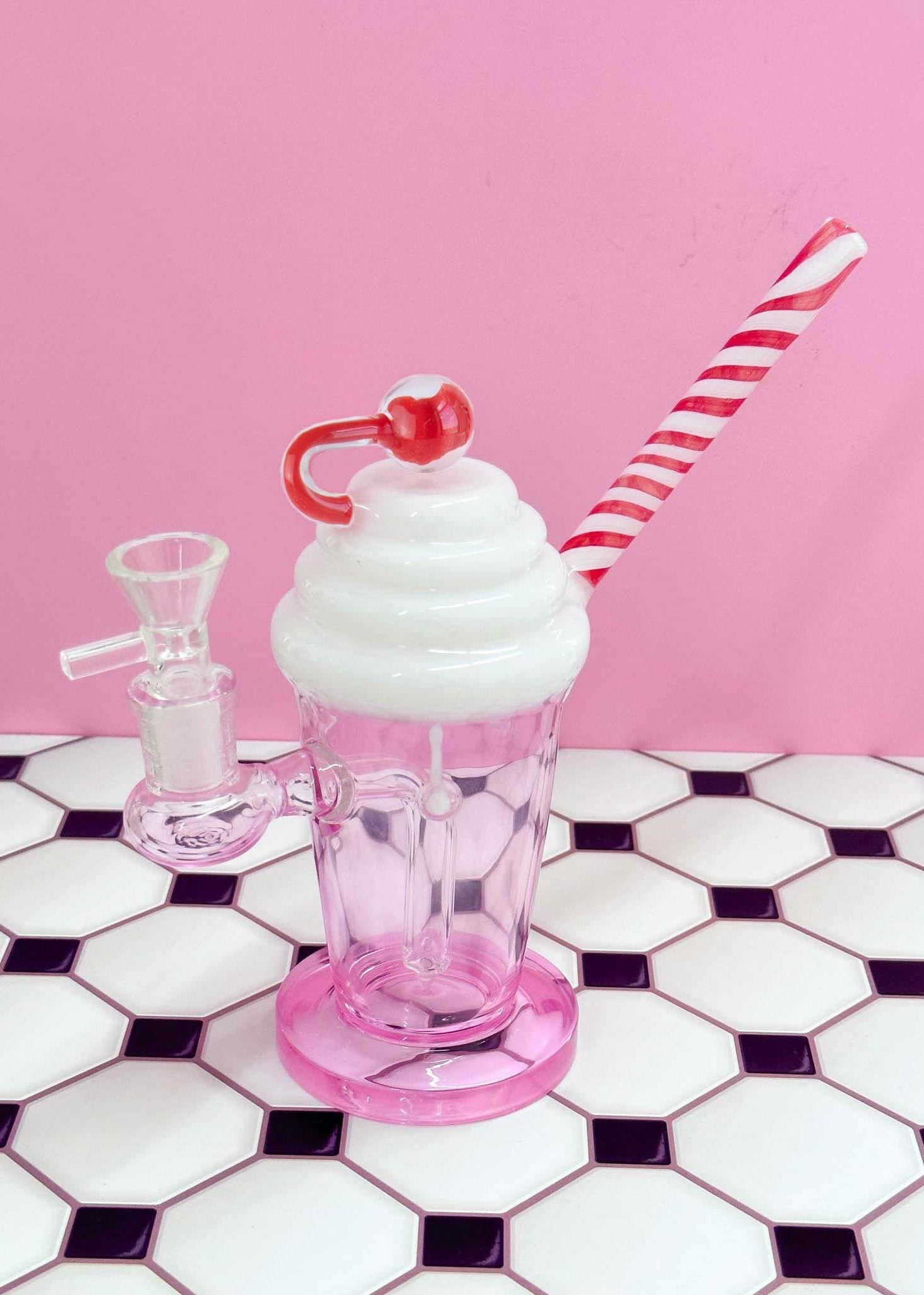 MILKSHAKE BONG