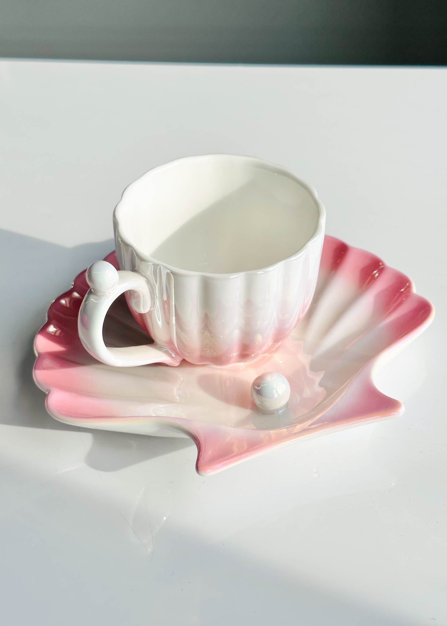 SEASHELL CUP & SAUCER SET