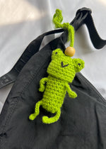 frog crochet lighter holder