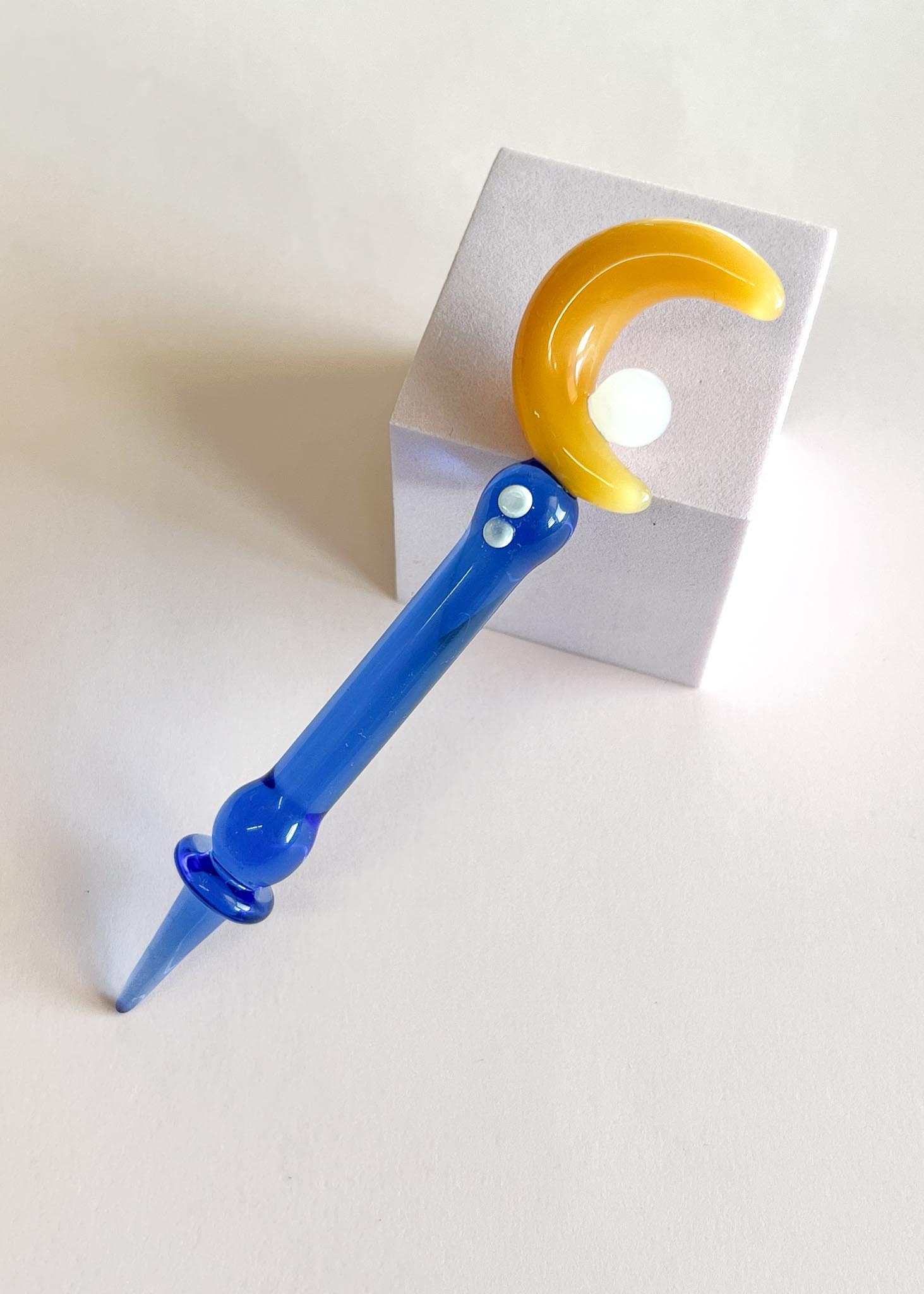 crescent moon dab tool