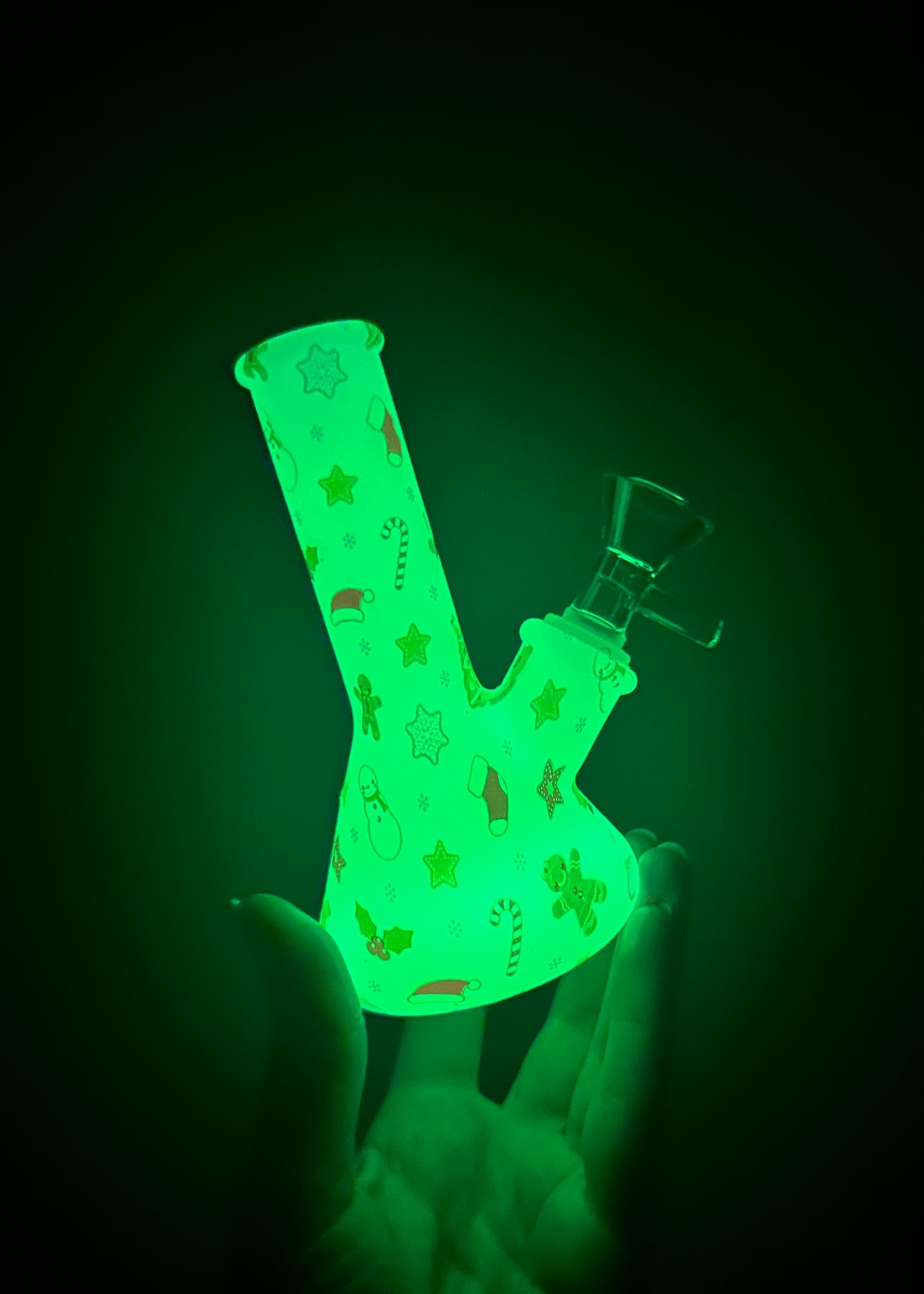 XMAS COOKIE UNBREAKABLE BONG (glow in the dark)