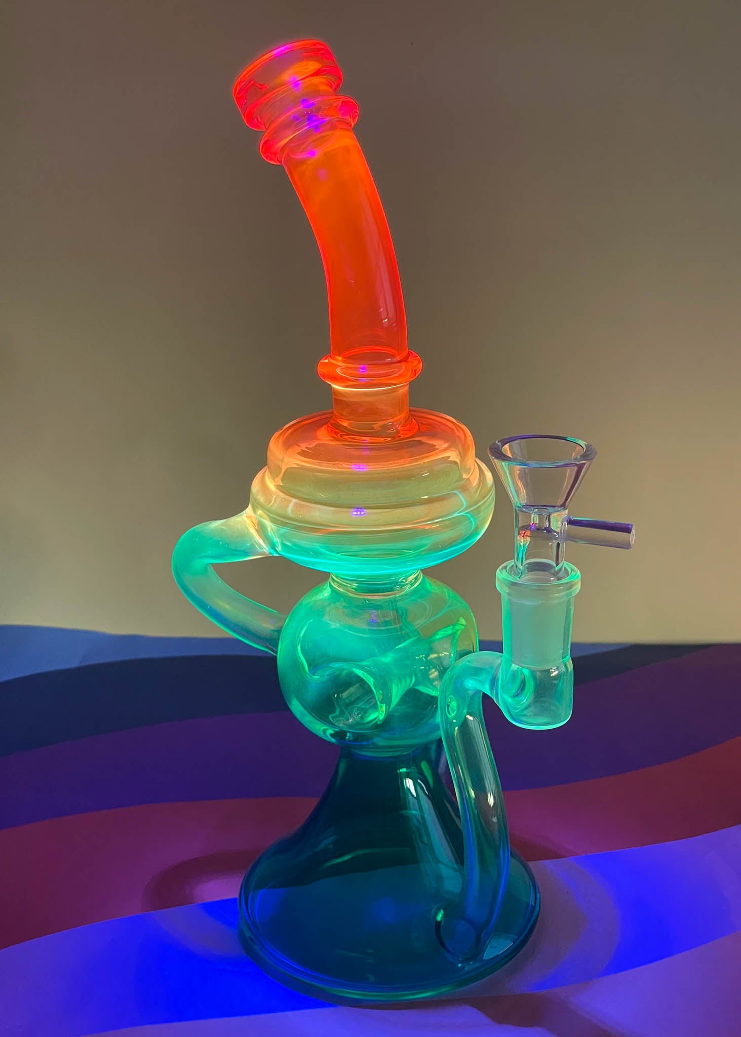 NEON RAINBOW RECYCLER RIG (uv reactive)