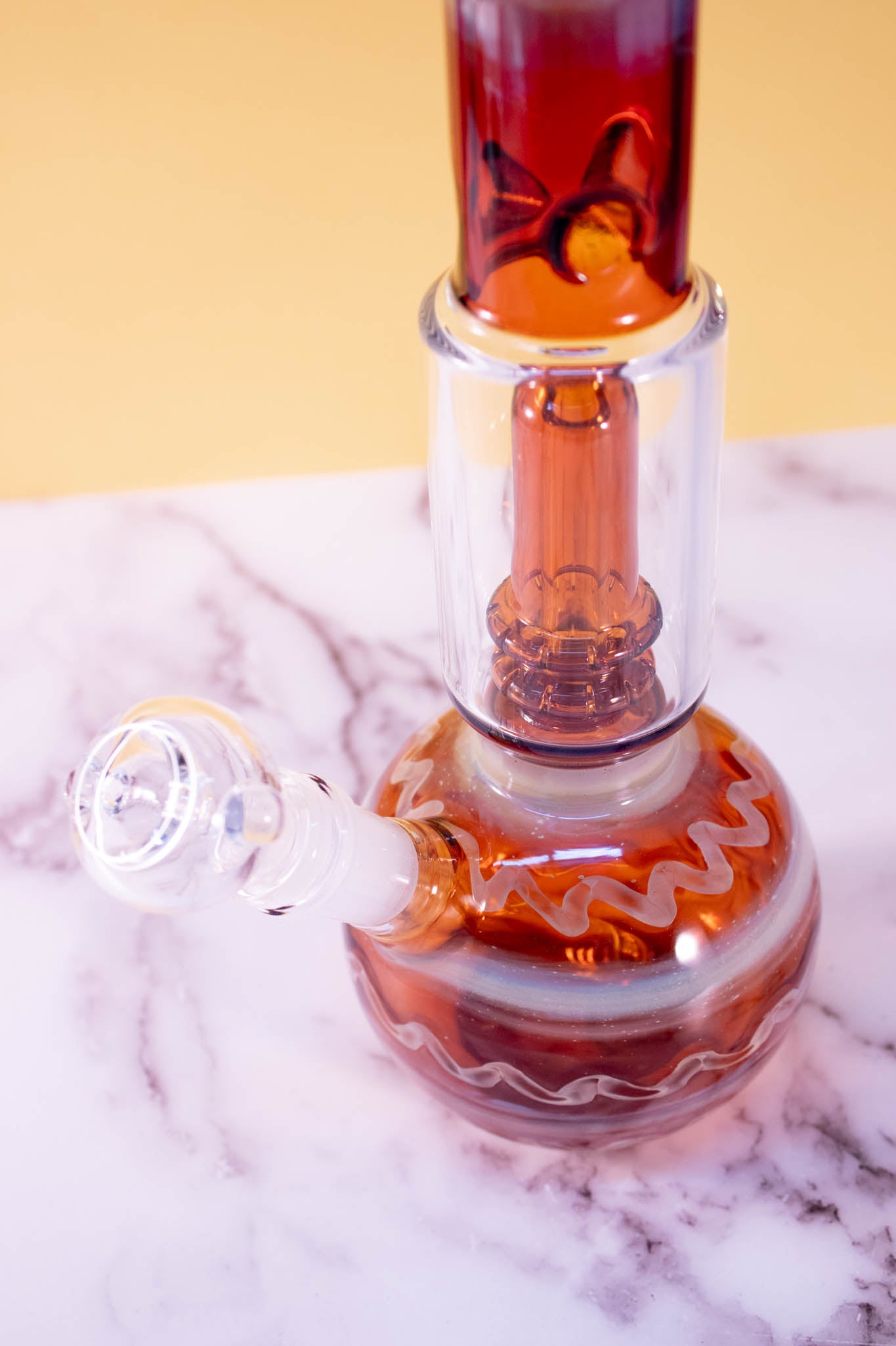 70 swirl bong