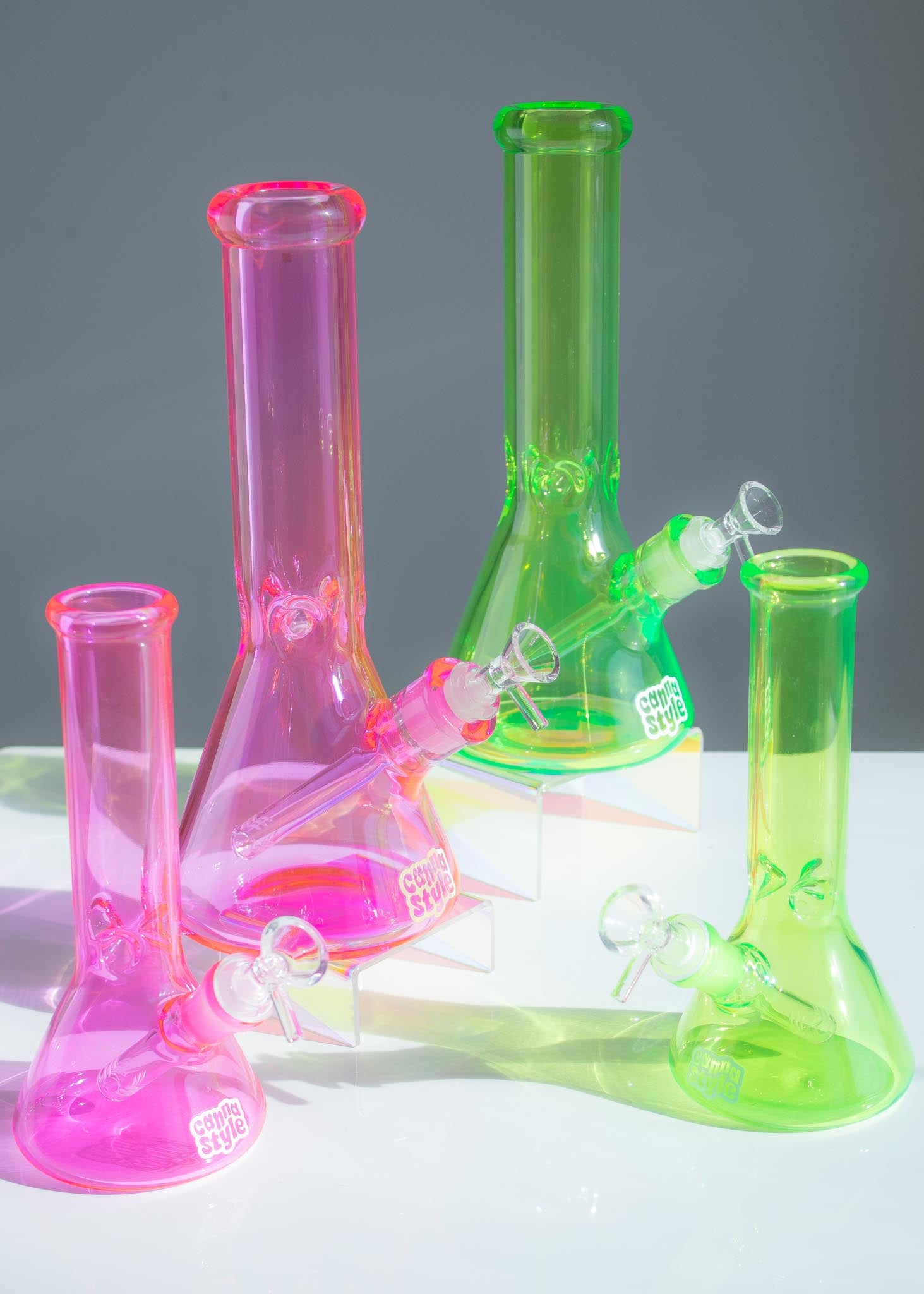 JELLY NEON BEAKER BONG