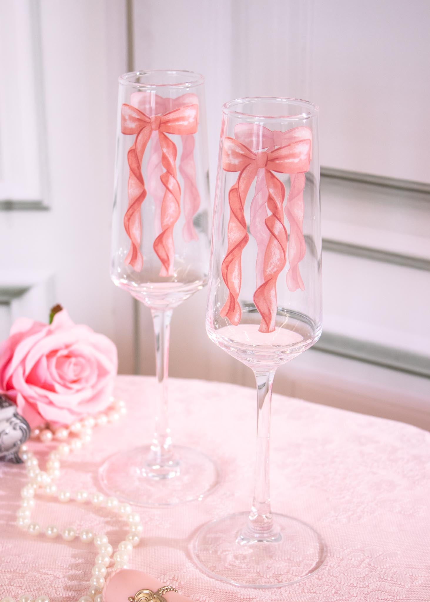 BOW CHAMPAGNE GLASSES (Set of 2)