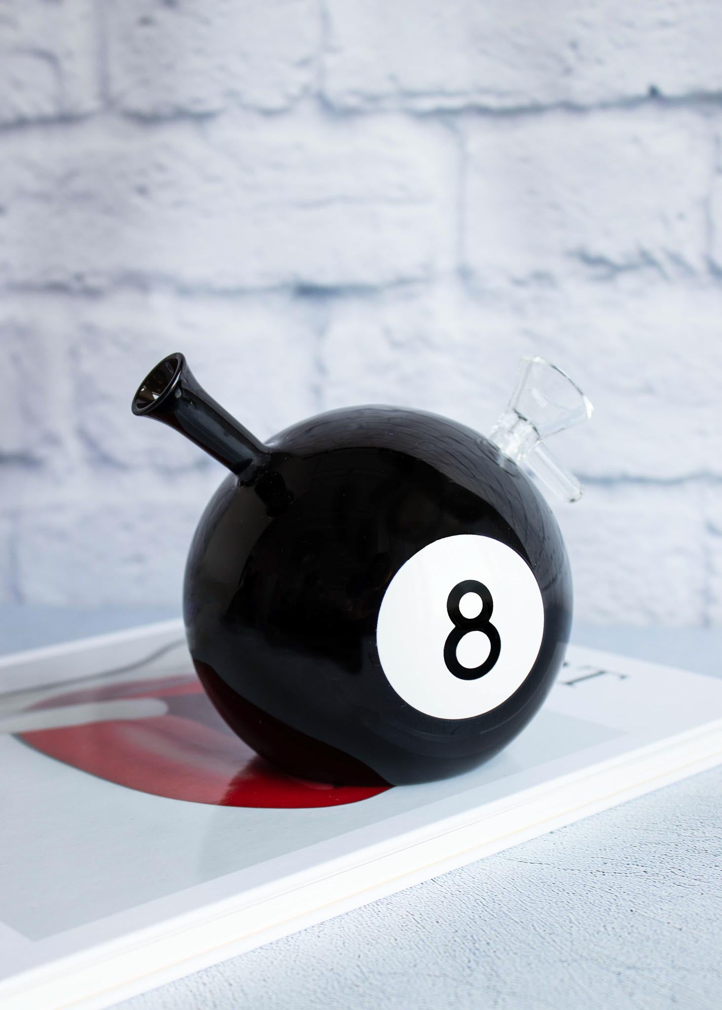 8 ball bong