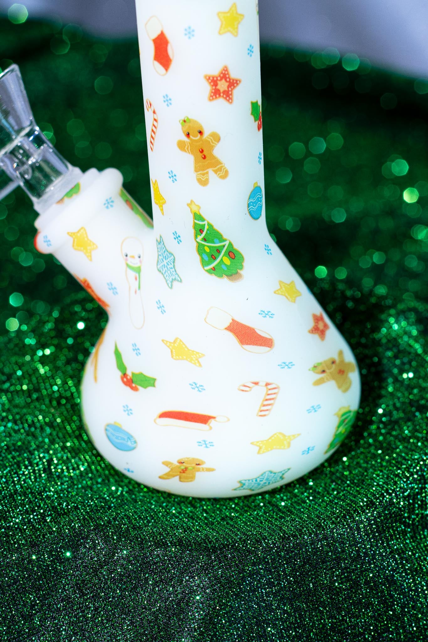 XMAS COOKIE UNBREAKABLE BONG (glow in the dark)