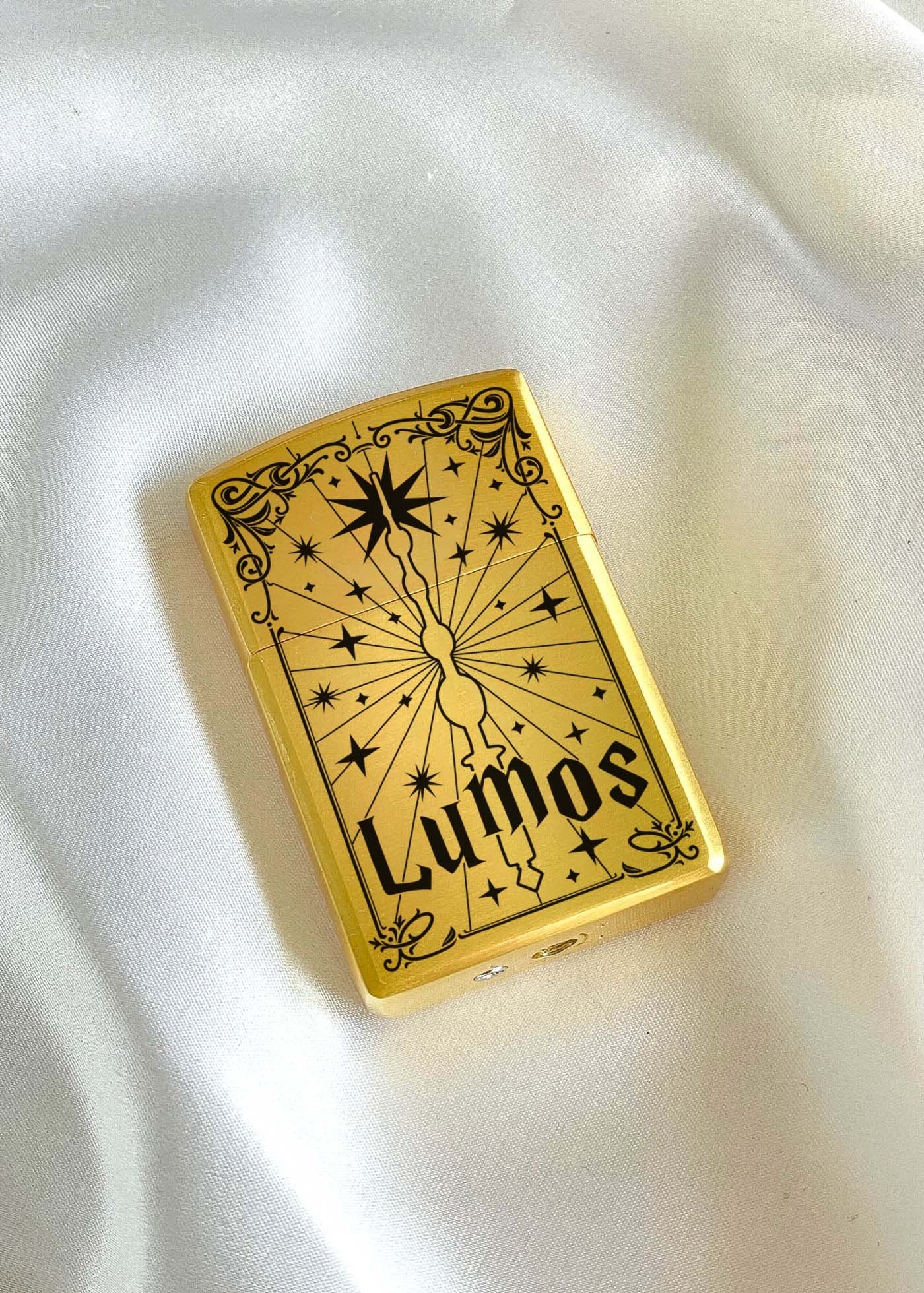 LUMOS LIGHTER