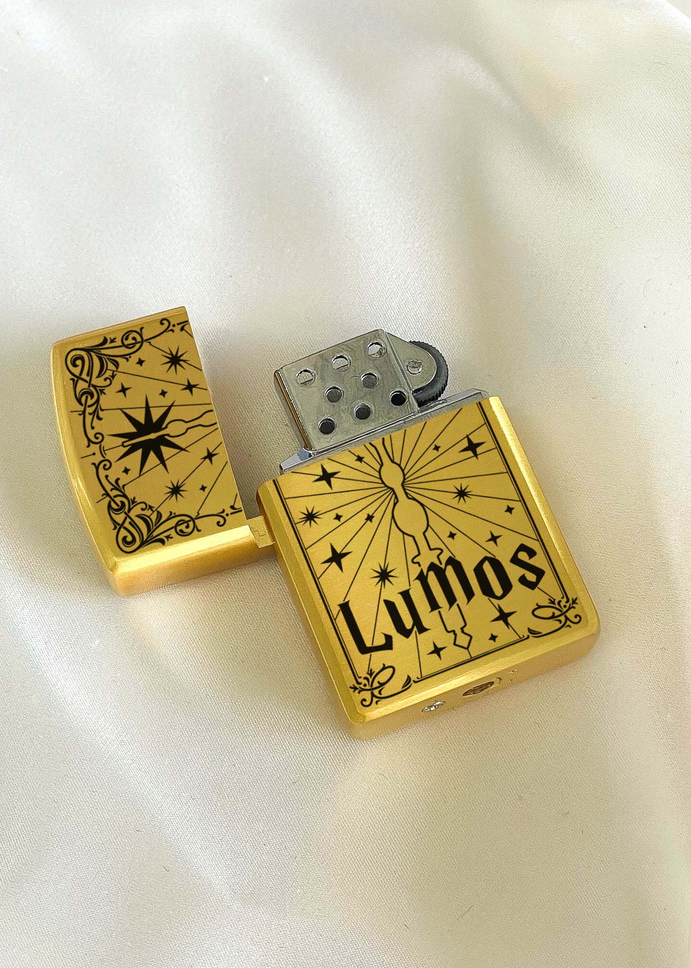 LUMOS LIGHTER