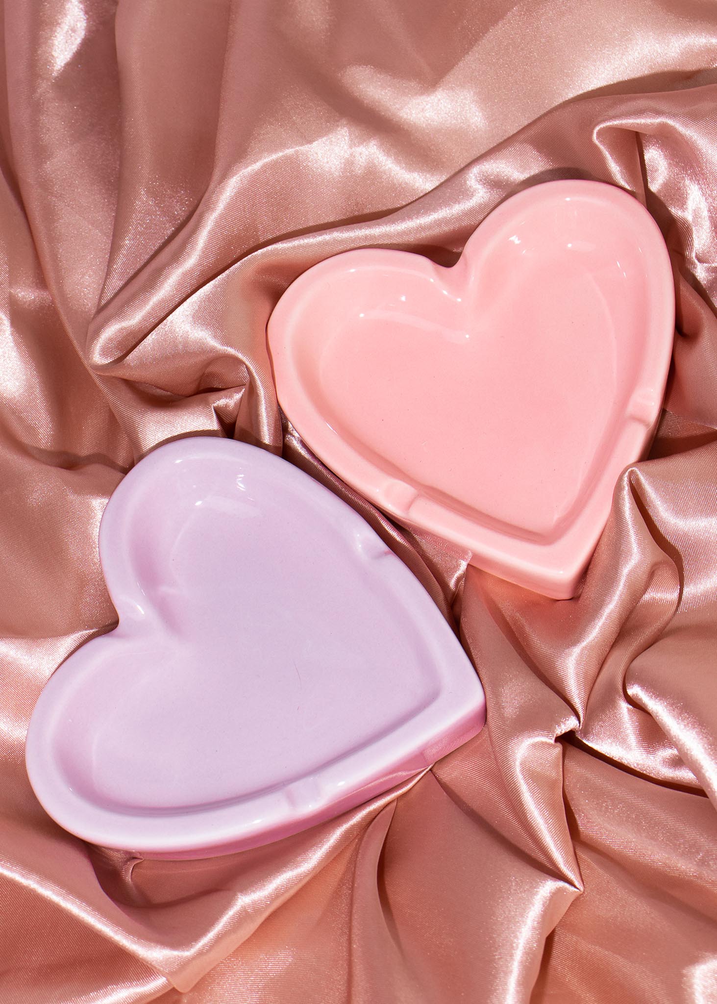 CANDY HEART ASHTRAY