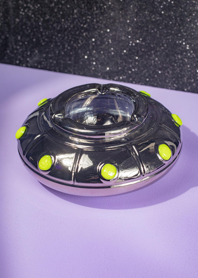 ufo ashtray