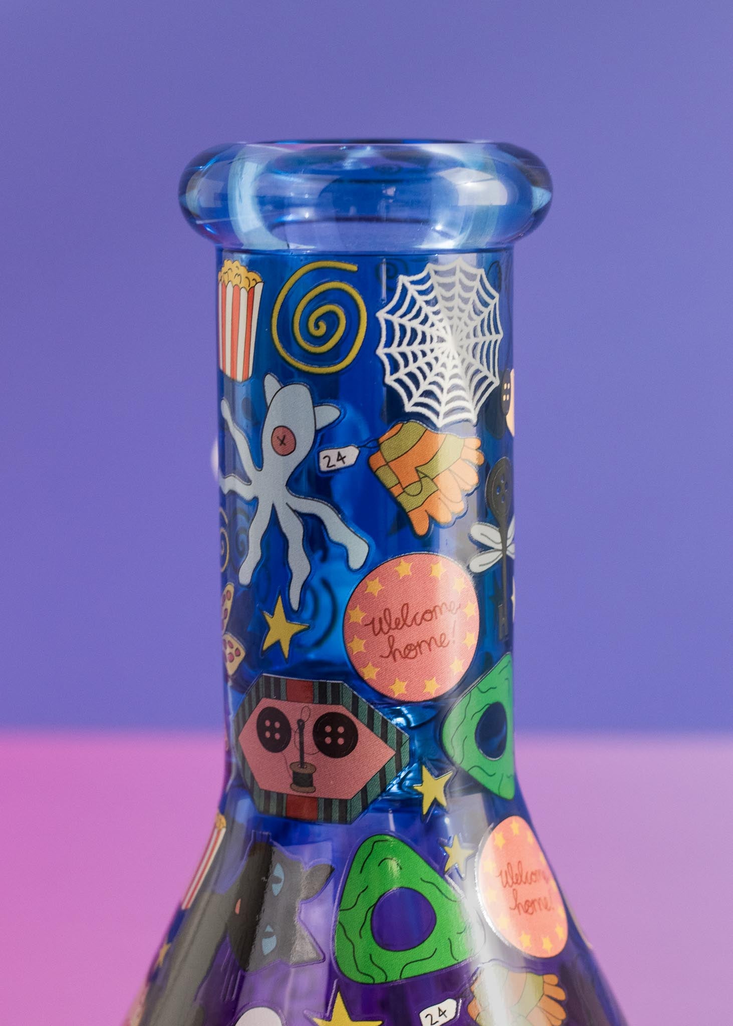 BUTTON EYES BONG 6”