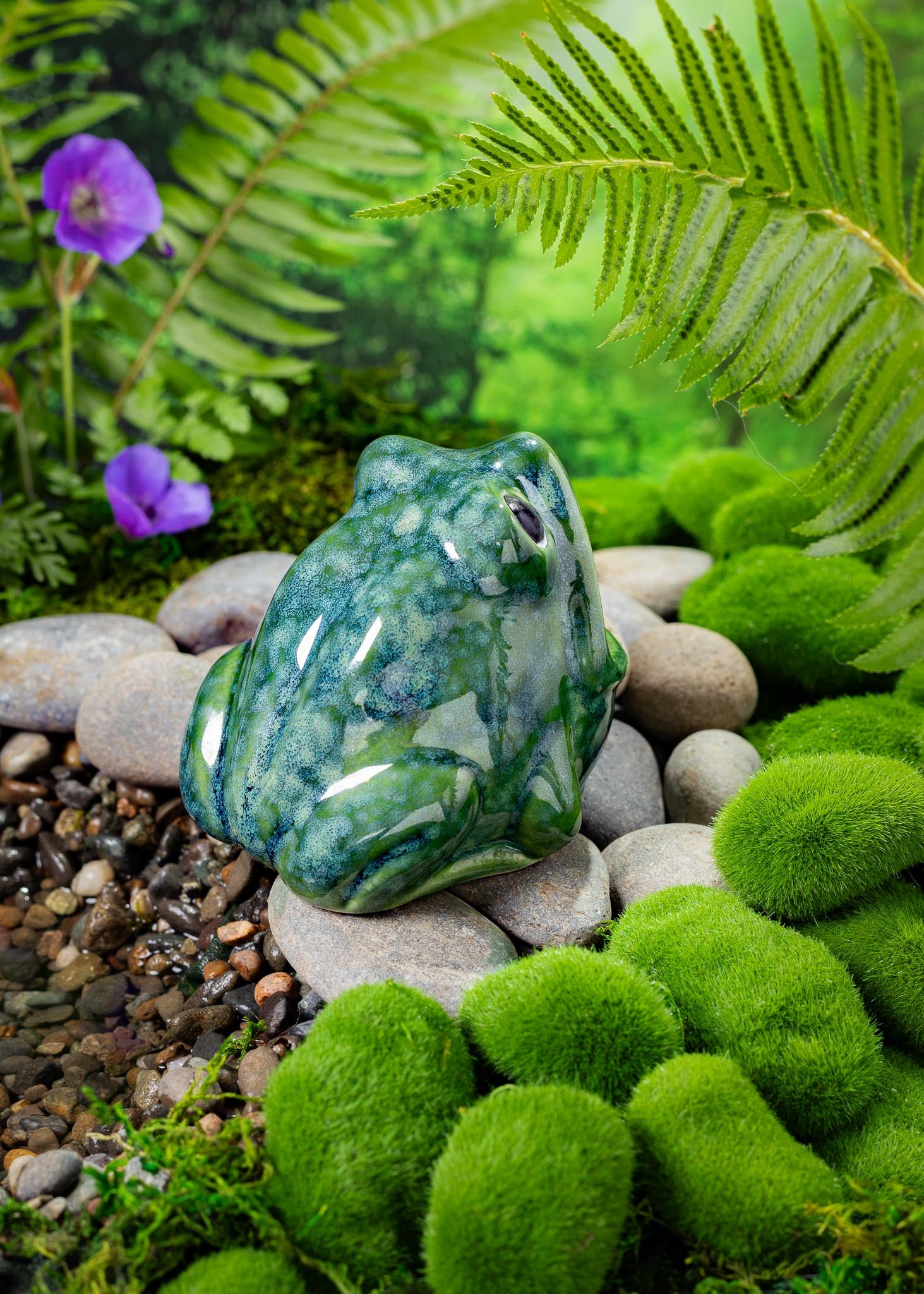 小物 ayame flagstaff FROG ASHTRAY