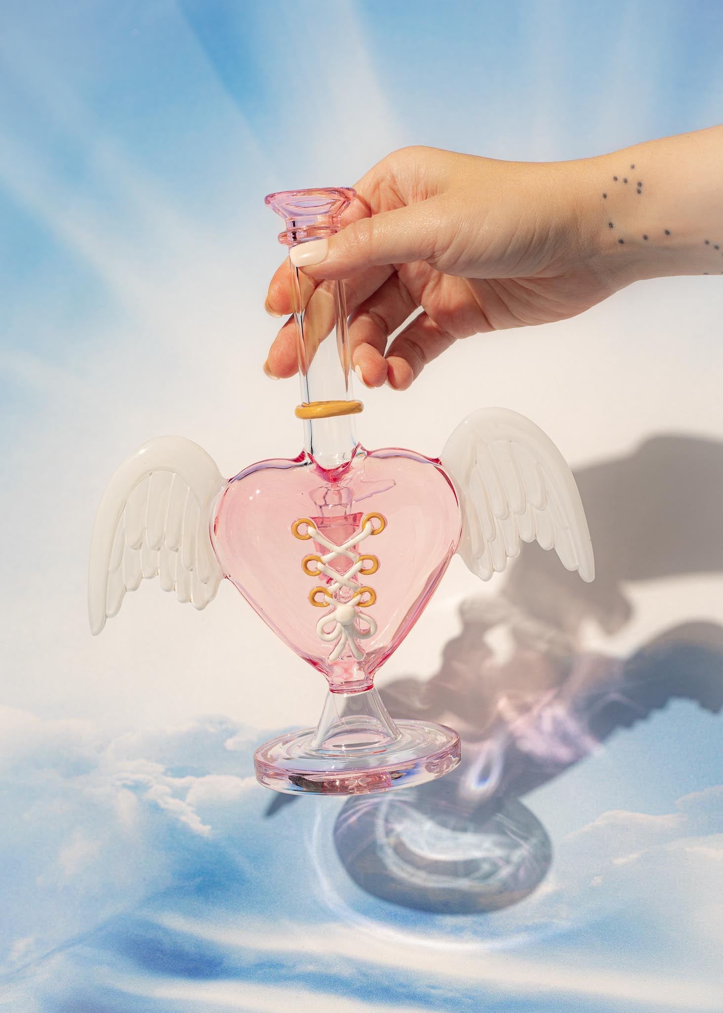 ANGEL WINGS BONG