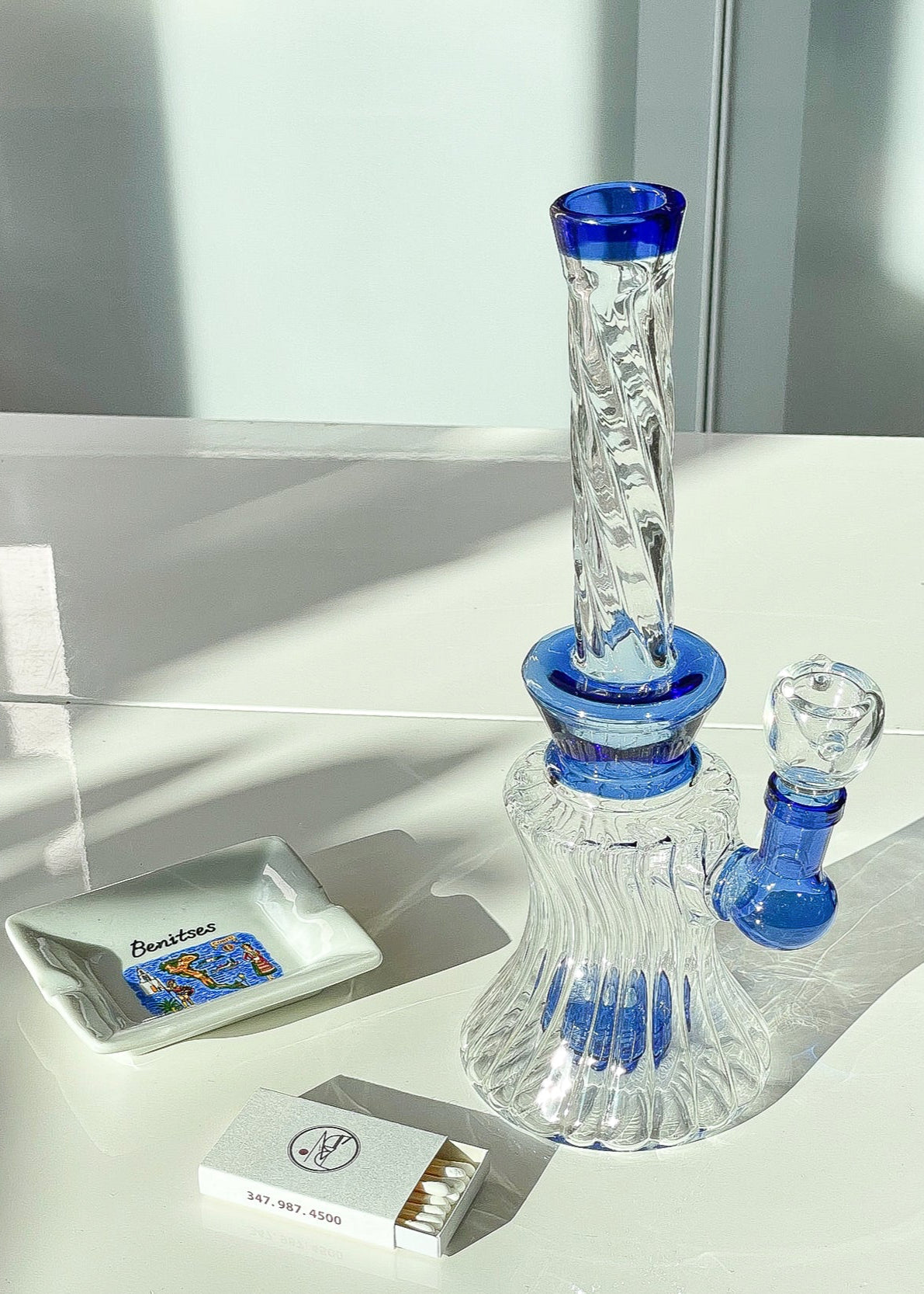 ELEGANT BONG