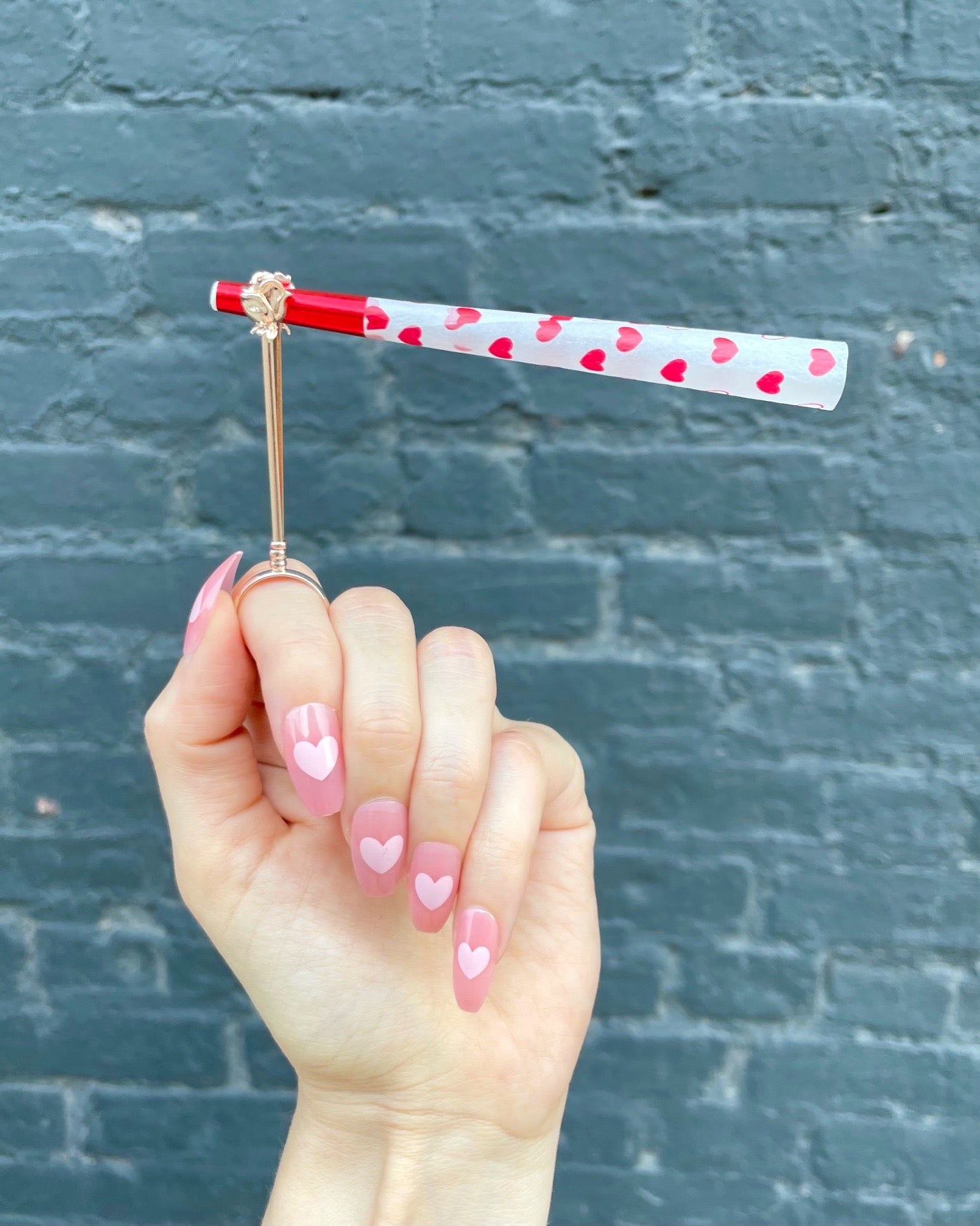 Rose Joint Blunt Holder Ring & Roach Clip