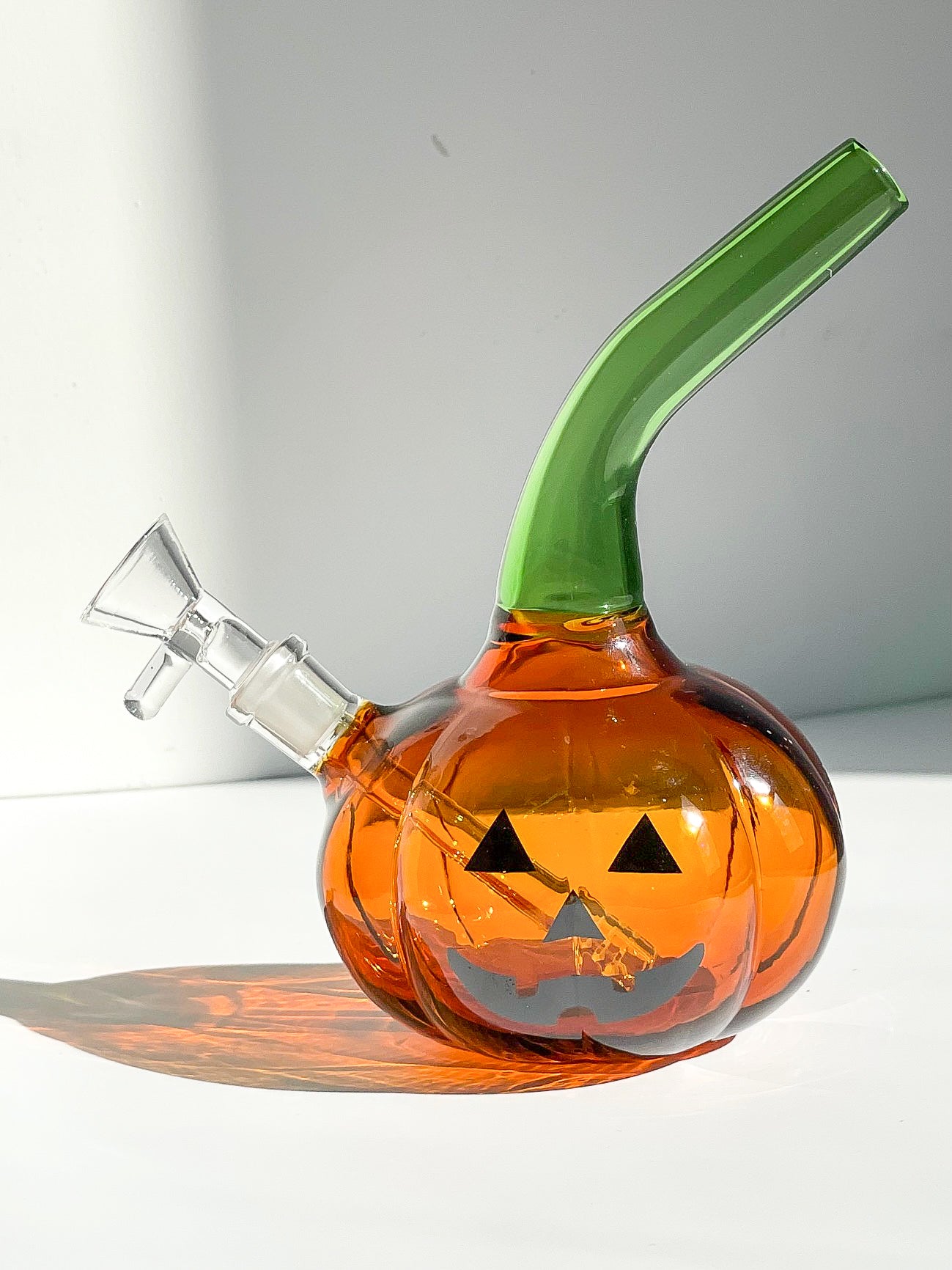 jack o lantern bong