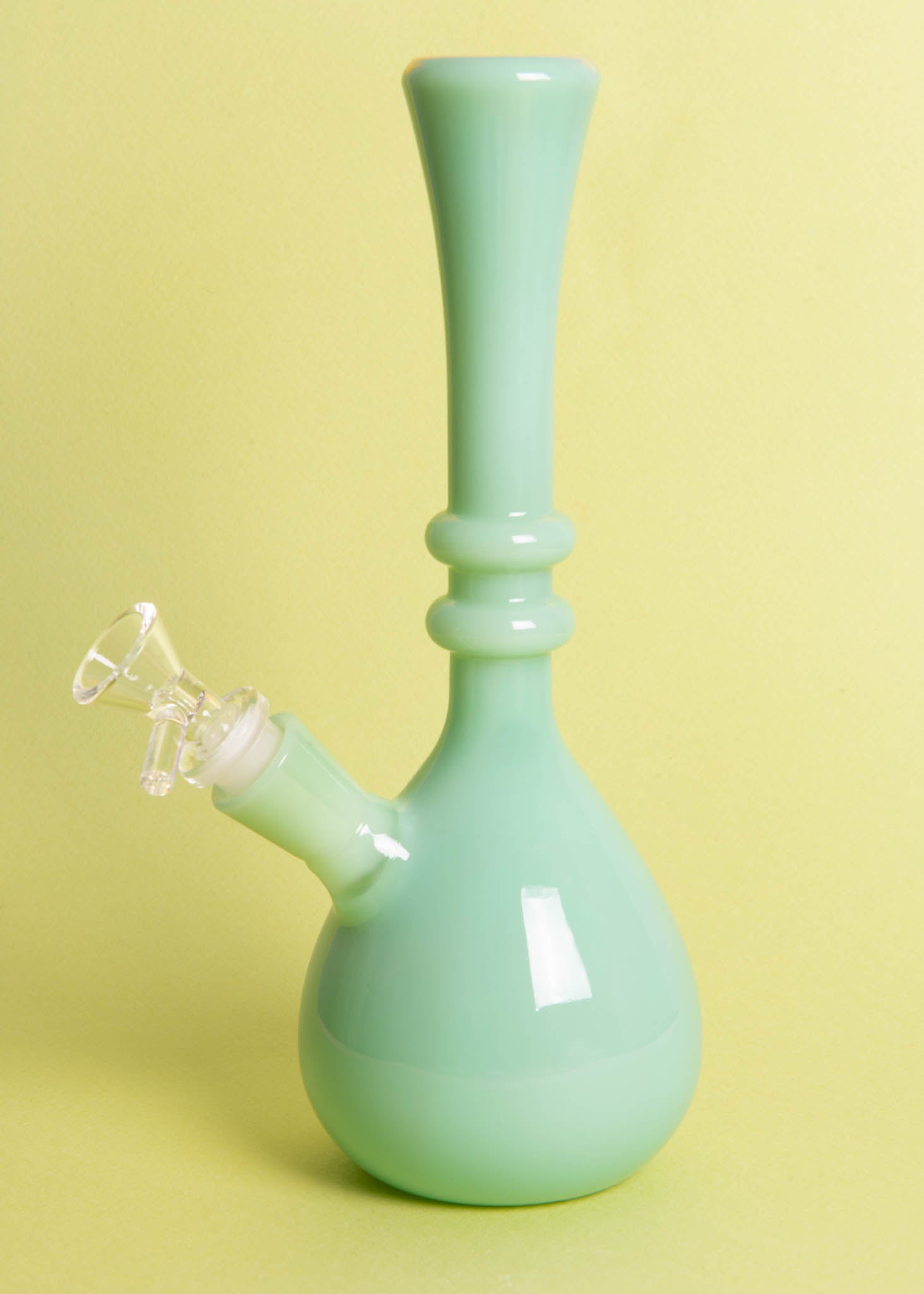 jade genie bottle bong